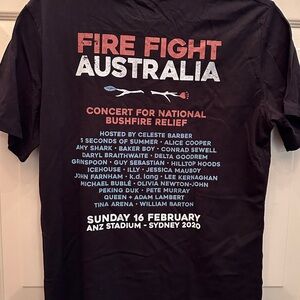 Fire Fight Australia 2020 T-Shirt limited edition! Rare only sold in Australia